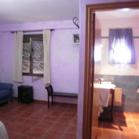 Hostal El Olmo Камарена де ла Сиера Екстериор снимка