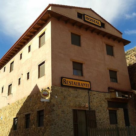 Hostal El Olmo Камарена де ла Сиера Екстериор снимка